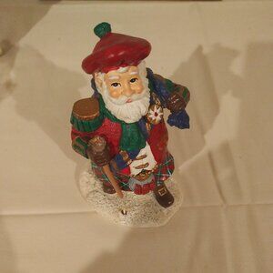 International Santa Claus Collection Figurine - The First Footer, Scotland